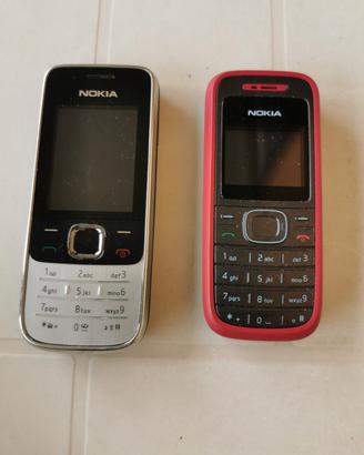 2 CELLULARE NOKIA