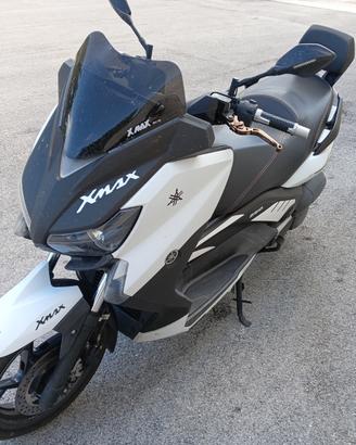 Xmax 250