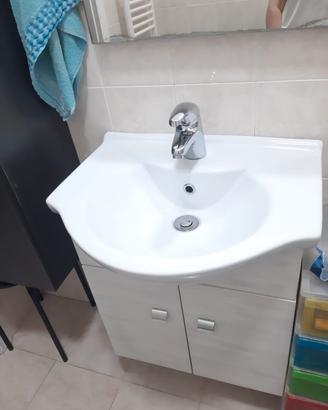 Mobile bagno con specchio 