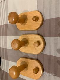 Pomelli appendiabiti legno