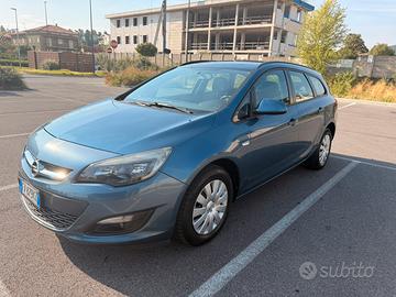 Opel Astra Sports Tourer 1.7 CDTI 110cv