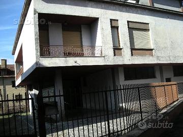 Villa in cemento armato di 20 vaniGRANDE RIBASSO
