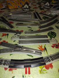 Binari scala "N" con massicciata