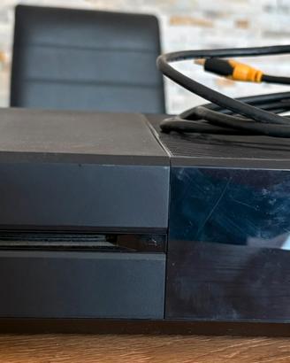 Console Xbox One con accessori