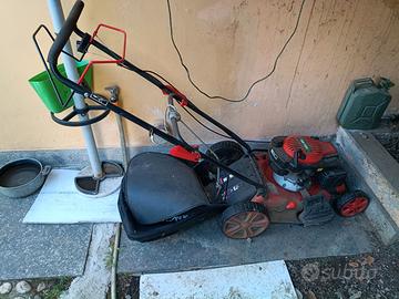 Rasaerba a scoppio carburante benzina + tagliaerba