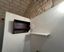 MONOLOCALE A ALTAMURA