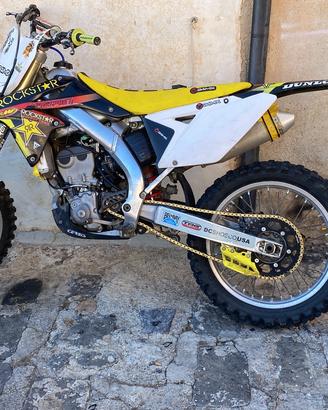 Suzuki rmz 250