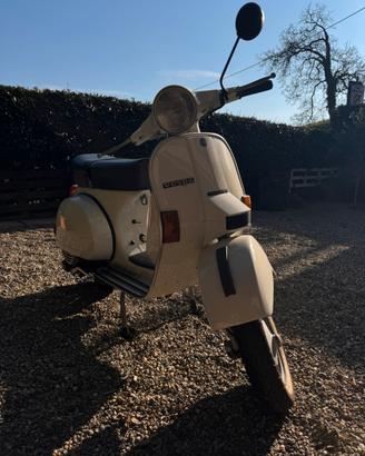 Vespa PX 125 Arcobaleno