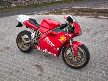 Ducati 748s