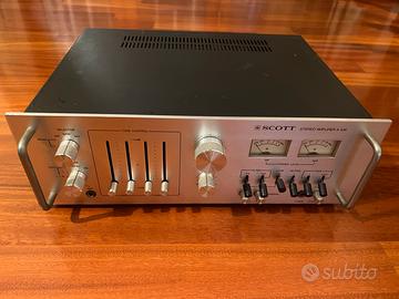 Amplificatore audio stereo