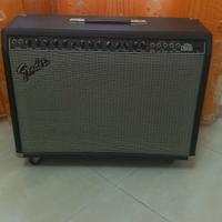 amplificatore fender per chitarra