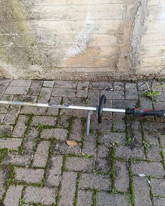 Decespugliatore Kawasaki TJ35E