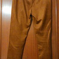 pantaloni marroni
