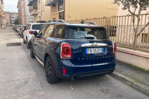 Mini countryman d hype wired
