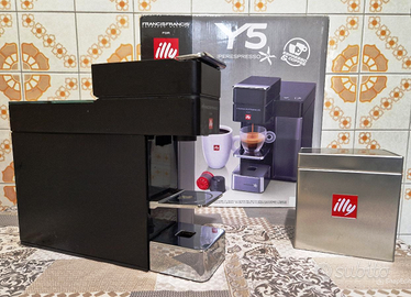 Macchina del caffé Illy Y5