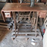 macchina da cucire singer d'epoca in ghisa