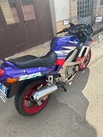 Kawasaki ZZ-R 600 - 1995