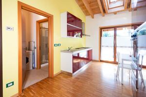 Appartamento con terrazzo a seregno