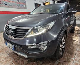 KIA SPORTAGE 2.0 CRDI 4X4 2015 PERFETTA DI TUTTO