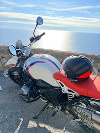 BMW NINE T URBAN GS DA VETRINA