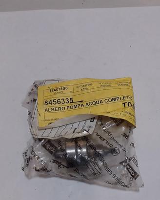 ALBERO E CUSCINETTI POMPA ACQUA APRILIA GILERA PIA