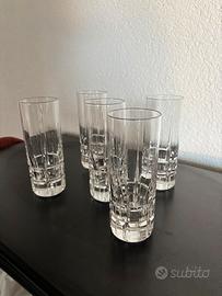 Bicchieri tumbler da cocktail o long drink