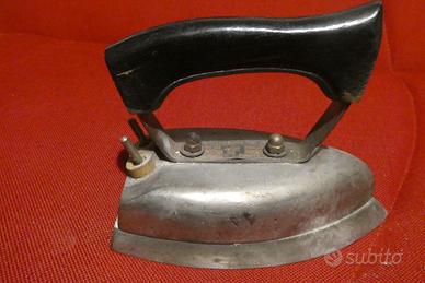 Ferro stiro vintage elettrico