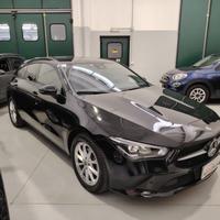 MERCEDES-BENZ CLA 180 Shooting Brake Premium PRE