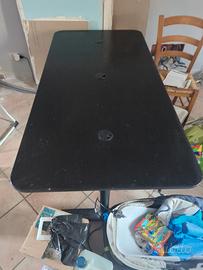 Scrivania nera ikea