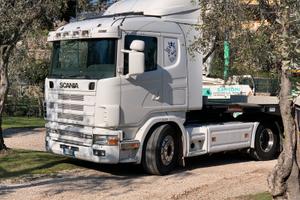 Scania 144 460 v8