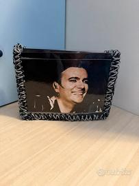 Borsa lavorata a mano con Renato Zero bamca/nera