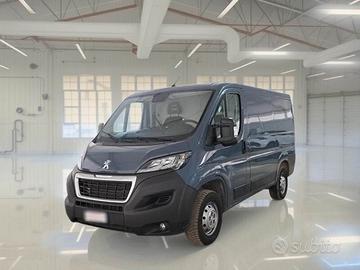 Peugeot Boxer 330 2.2 BlueHDi 120 S&S PC-TN Furgon