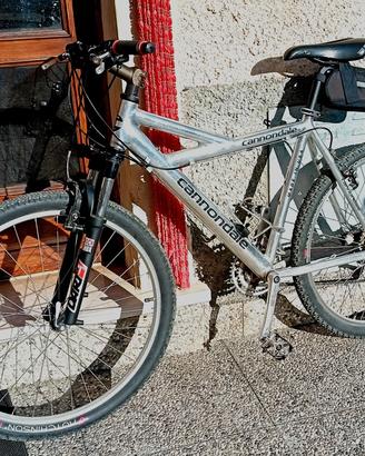 Mountain Bike Cannondale 