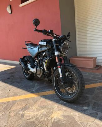 Svartpilen 125 Husqvarna