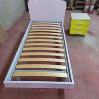 letto e comodino