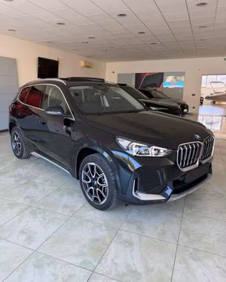 BMW - X1 - xDrive 23d xLine