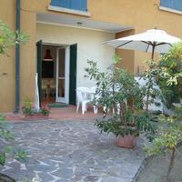 A 100 mt. dalla spiaggia con giardino