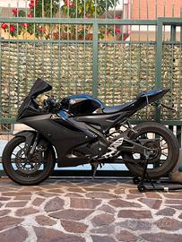 Yamaha Yzf-r125 2024 Nera