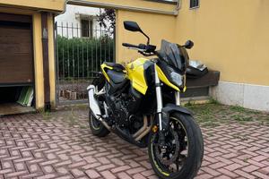 Honda Hornet 750