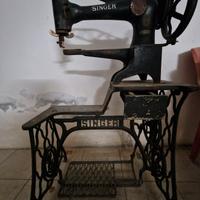 macchina per cucire Singer inizi 900