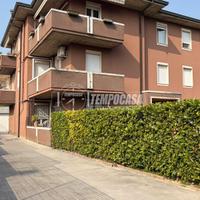 BILOCALE A POCHI PASSI DAL LAGO