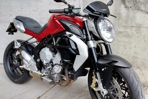 MV Agusta Brutale 675