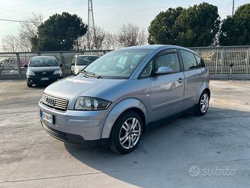 AUDI A2  1.4 tdi Top