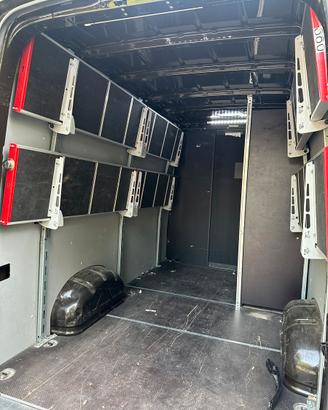 Scaffali da trasporto merci Volkswagen Crafter