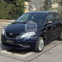 LANCIA Ypsilon 1.2 69 CV 5 porte Silver