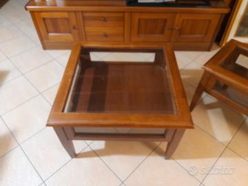 tavolini con vetrinetta 