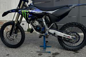 yz 125 monster