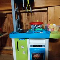 cucinetta giocattolo.
