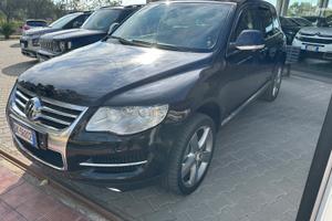 Volkswagen Tuareg 5.0 v10