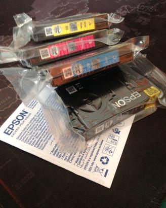 EPSON MultiPack Kit 4 cartucce 29 Serie Fragola